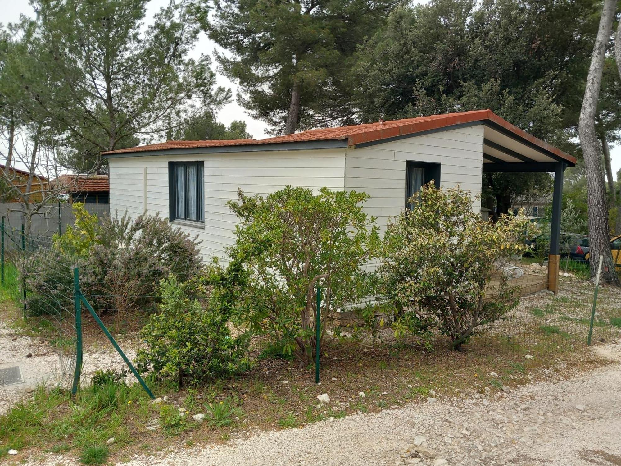 Mobilhome A Deux Pas Du Circuit Du Castellet Avec Terrasse Vue Mer Le Castellet  Extérieur photo