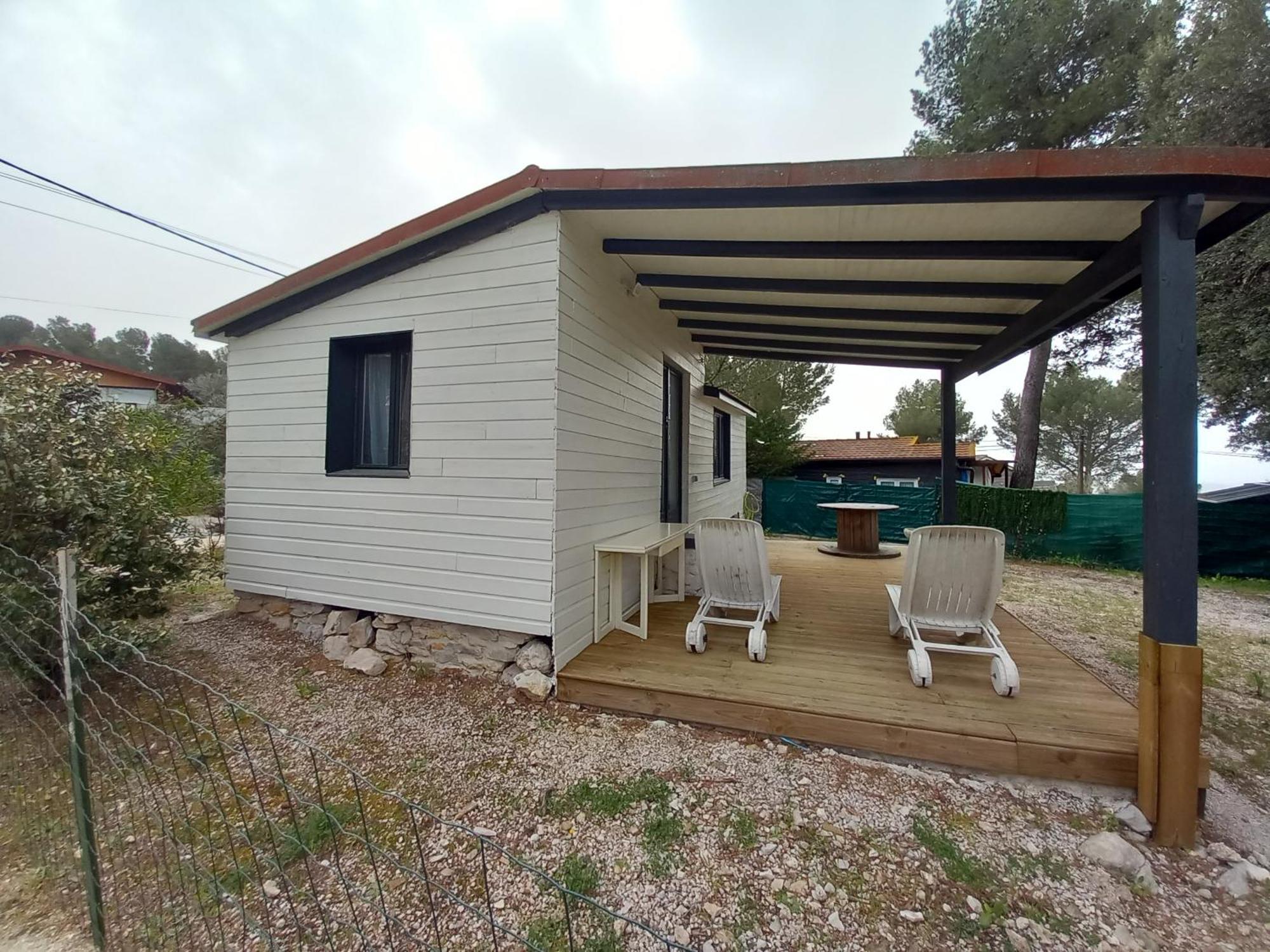 Mobilhome A Deux Pas Du Circuit Du Castellet Avec Terrasse Vue Mer Le Castellet  Extérieur photo